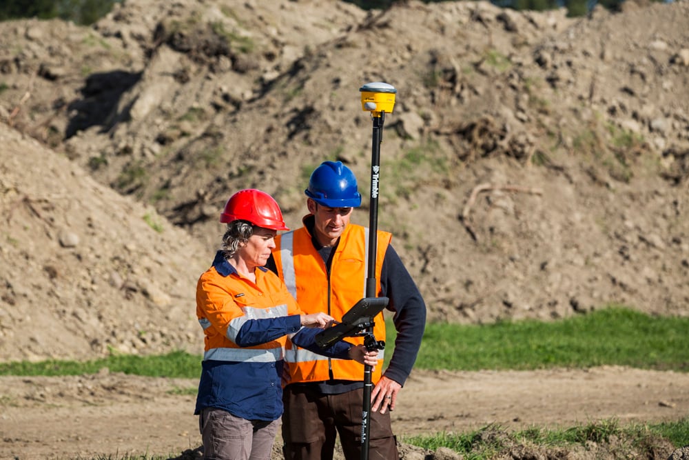 Trimble-R780_TSC7_Const_1230